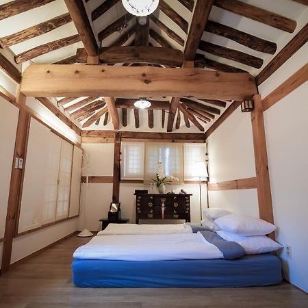 Cheong Yeon Jae Hanok Hotel Seoul Exterior foto