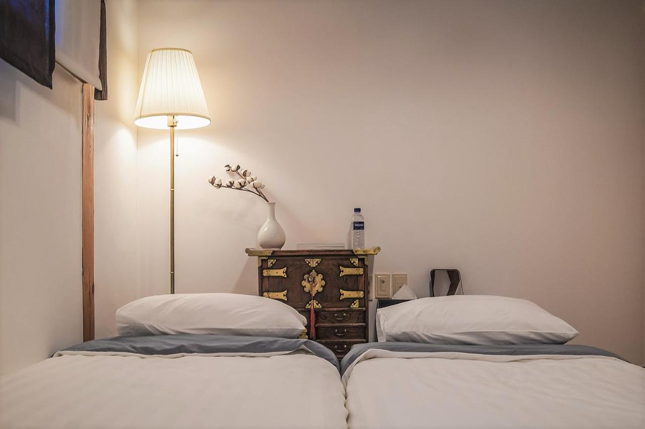 Cheong Yeon Jae Hanok Hotel Seoul Exterior foto